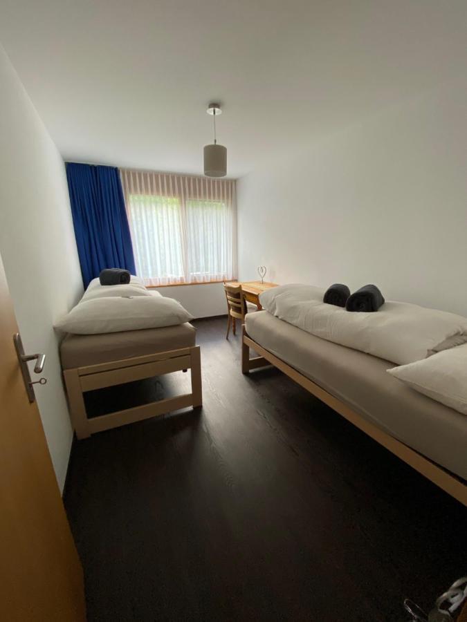 Für 5 Personen In Cumpadials, Inmitten Der Surselva